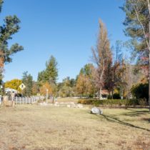 expansive-lake-front-country-club-119