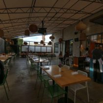 lofty-boho-chic-venice-cafe-21