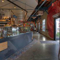 lofty-boho-chic-venice-cafe-29