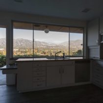 mid-century-natural-light-home-with-hillside-view-30