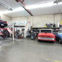 muscle-car-garage-22